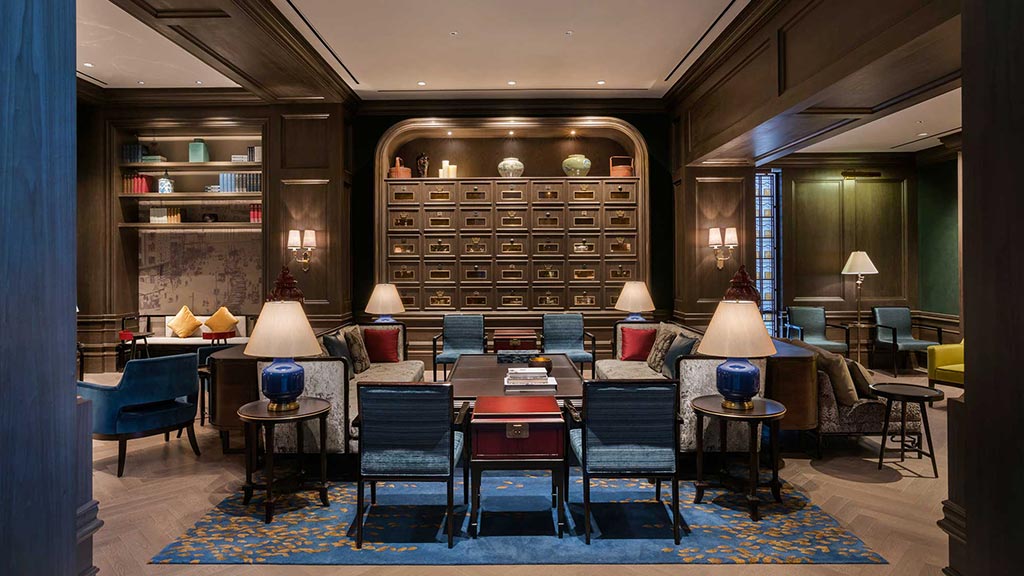 A room with a table and chairs.