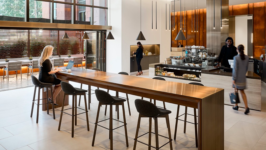 A group of people in a restaurant.