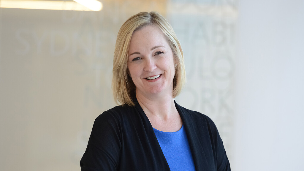 Anne Bretaña headshot