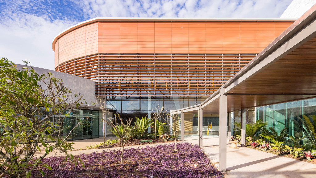 A building with a glass front.