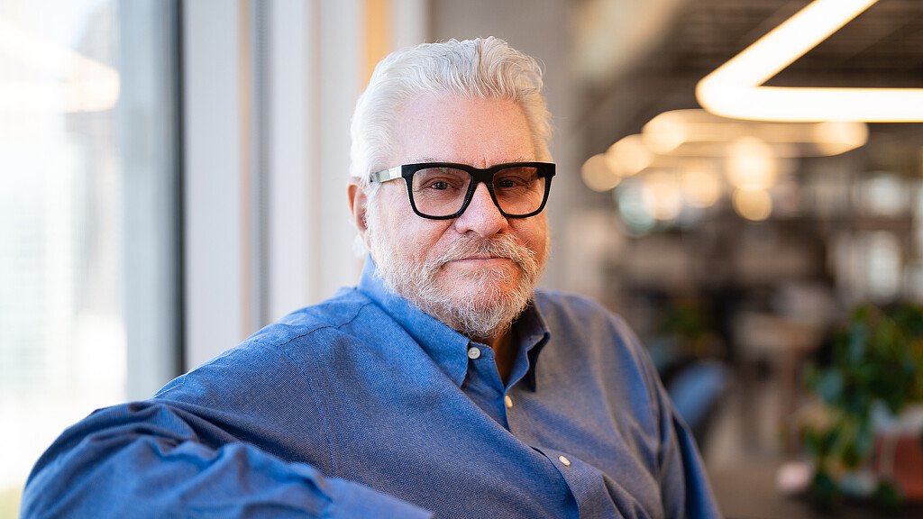 Stephen Swicegood headshot