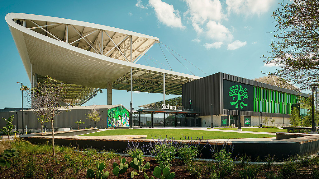 A large building with a glass roof.