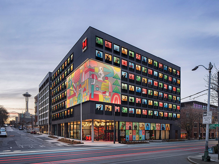 A building with many windows.