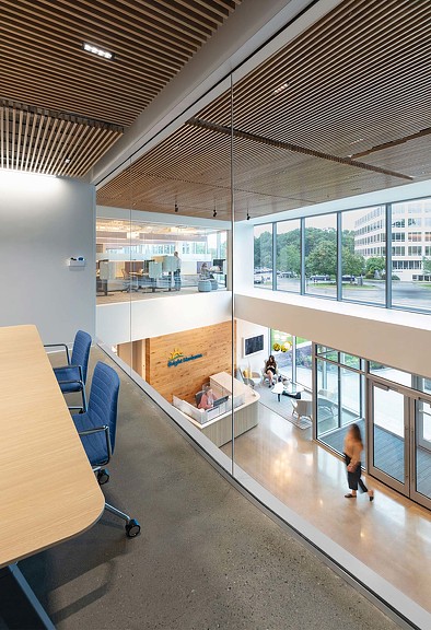 Bright Horizons double height view of entrance and conference rooms