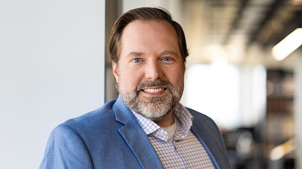 Jim Collins headshot