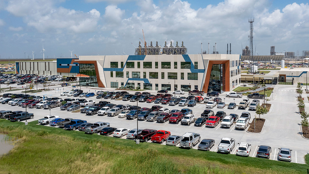 A parking lot with cars.