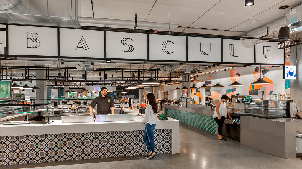 People in a grocery store.