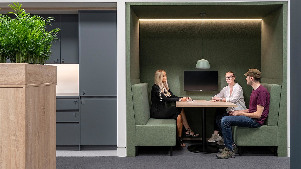 Citrix Cambridge cafe-style booth