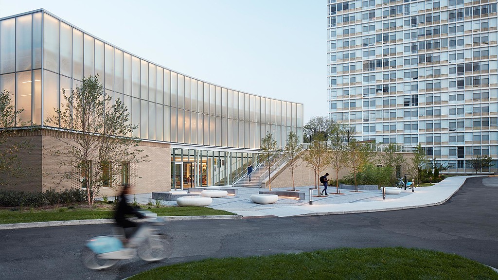 Prairie Shores Clubhouse exterior.