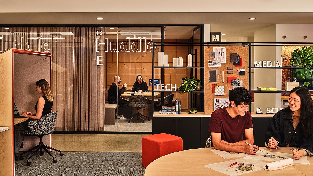 Gensler Los Angeles office open collaboration space and meeting room