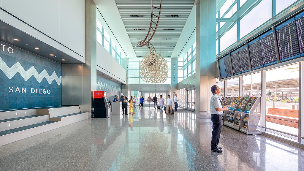 San Diego International Airport, Federal Inspection Services Facility walkway
