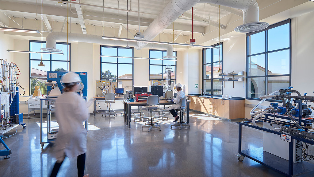 California Baptist University, College of Engineering lab space