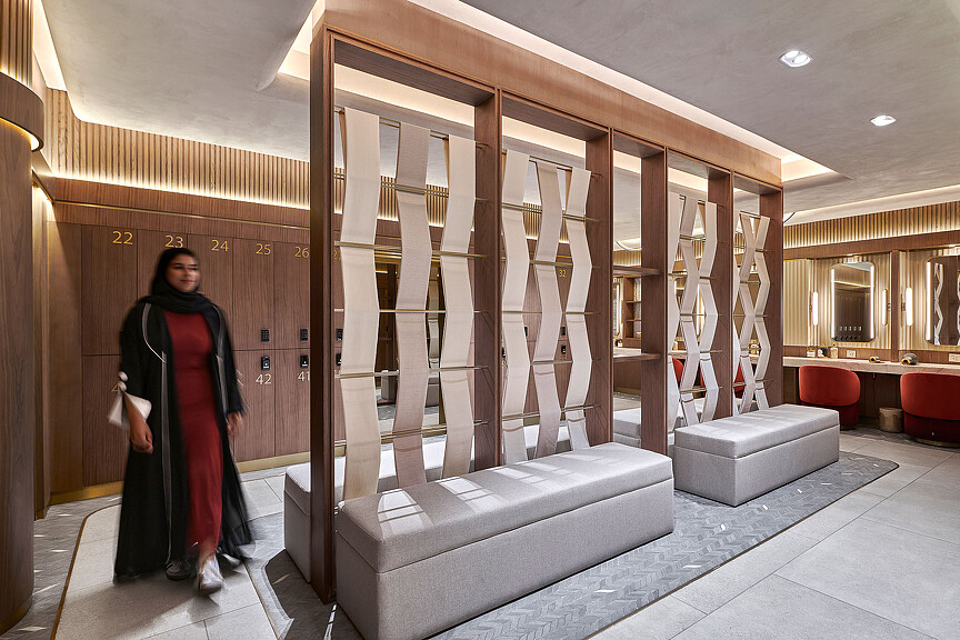 Kayanee store changing room