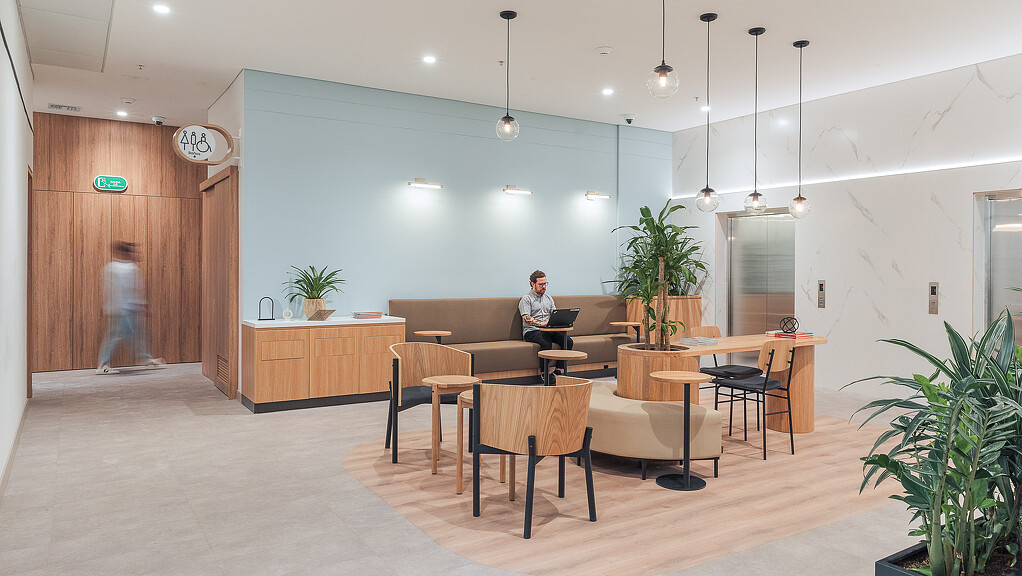 Oviedo Medical Tower waiting area