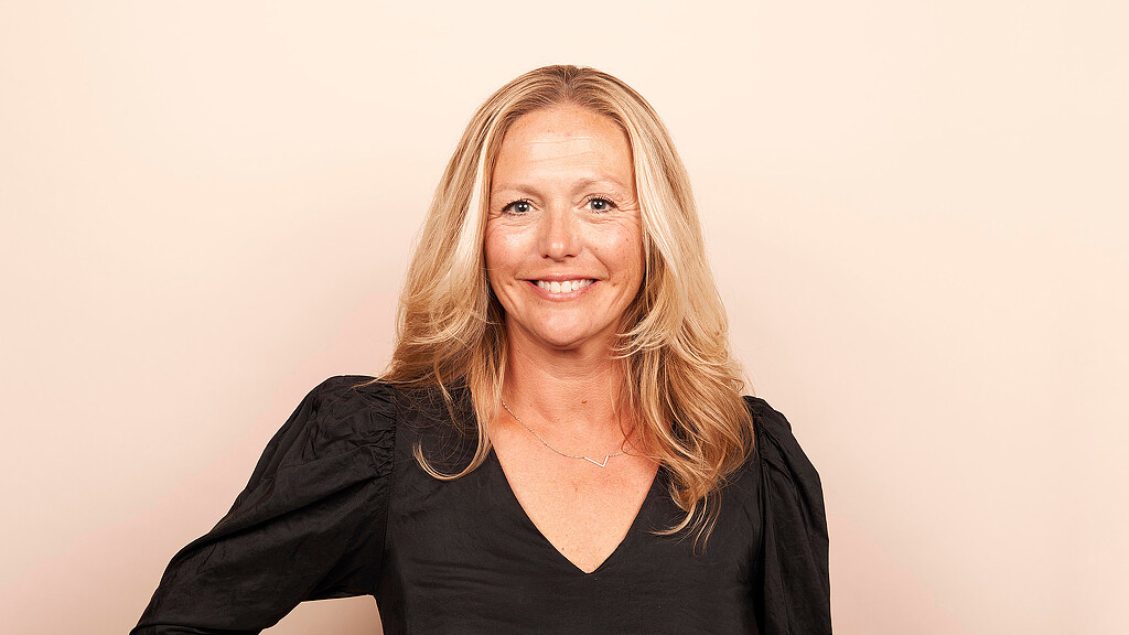 Linda Price headshot