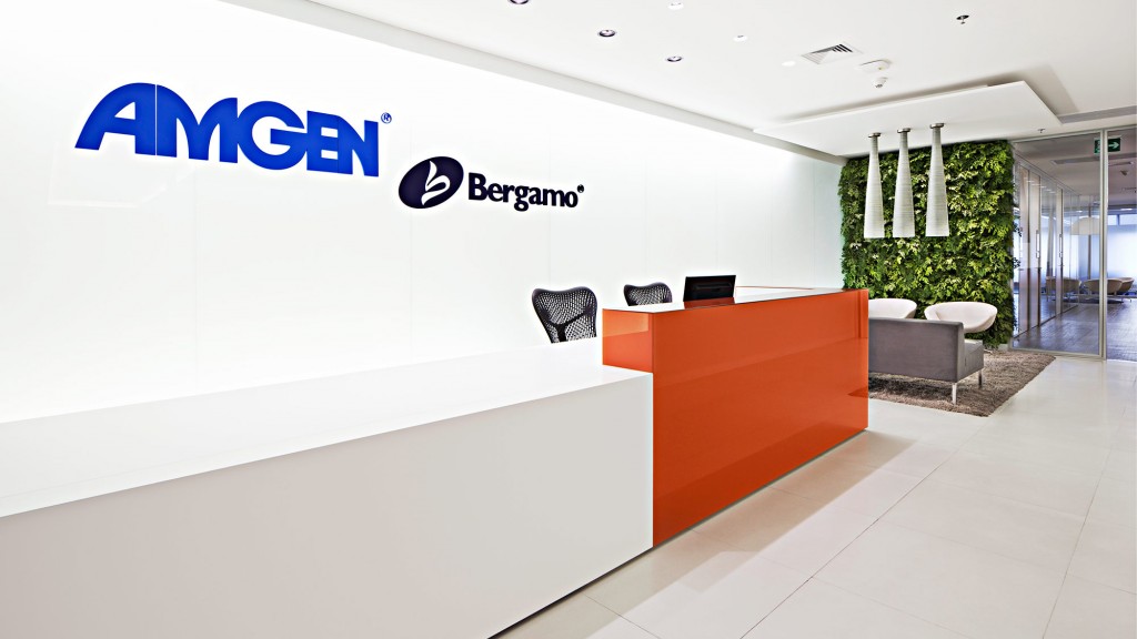 Graphical user interface, website.