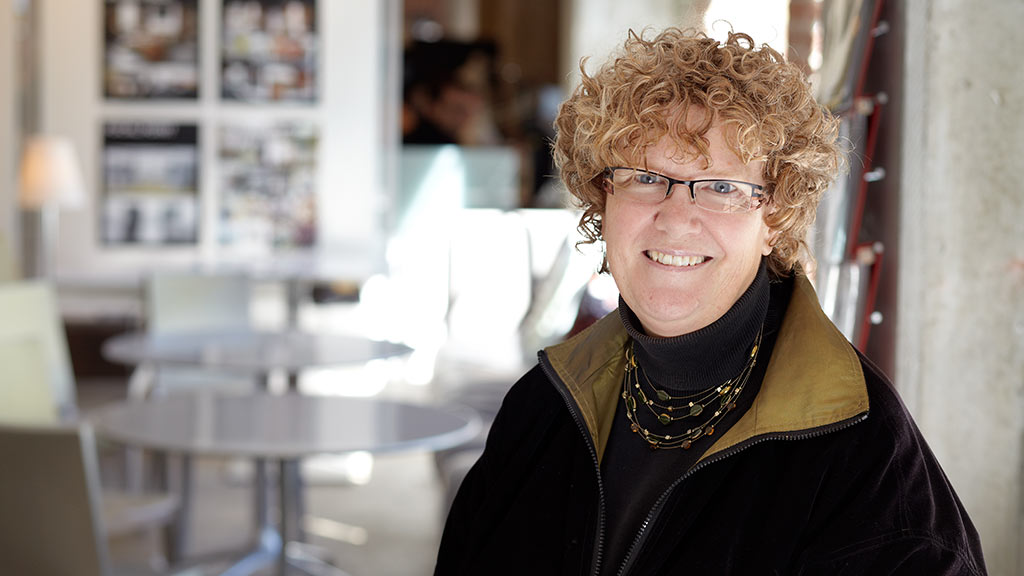 Headshot of Kirsten Ritchie