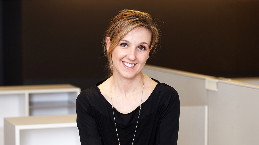 Becky Button headshot