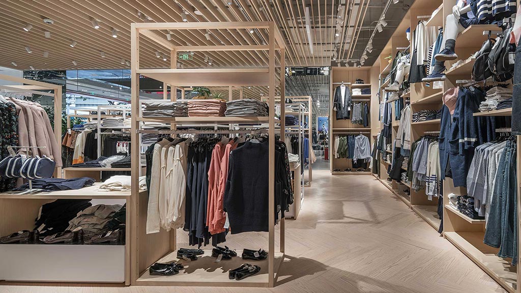 A room with a lot of clothes in it.