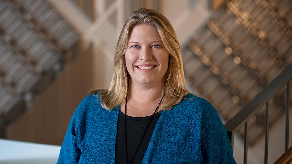 Stacy Cannon headshot
