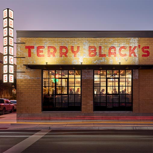 A building with a sign on it.