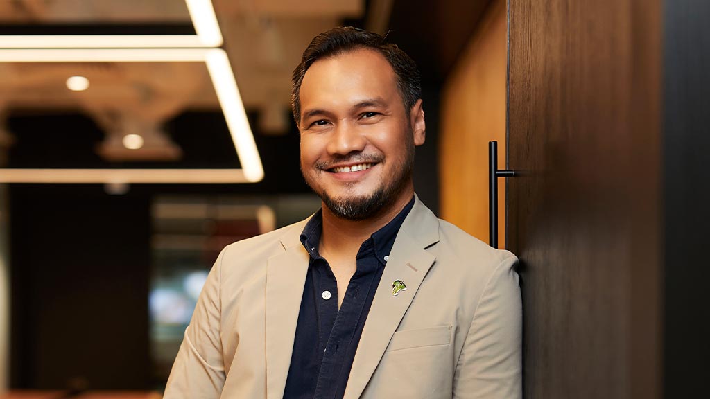 Najeeb Rahmat headshot