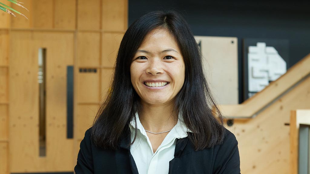 Diana Lee headshot