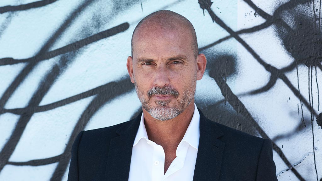Michael Volk headshot
