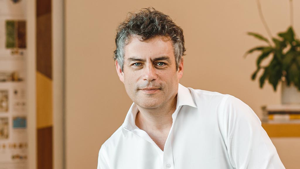 José Fainé headshot