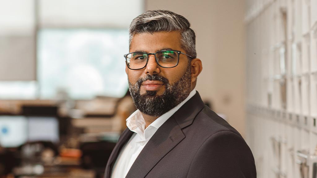 Ali Jumani headshot