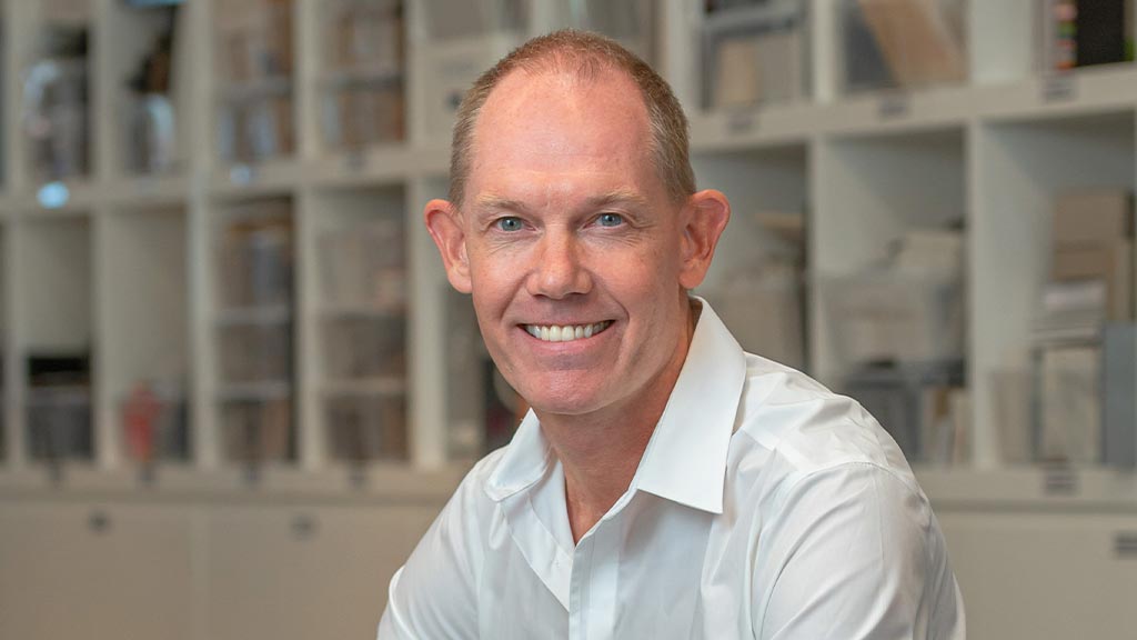 Thomas Williams headshot