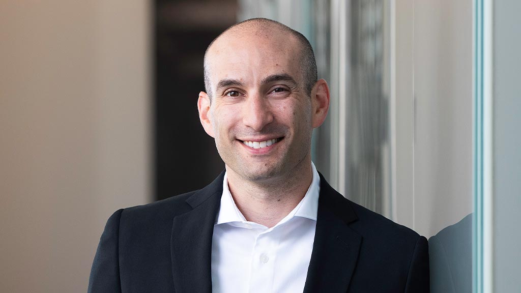 Sam Edelstein headshot