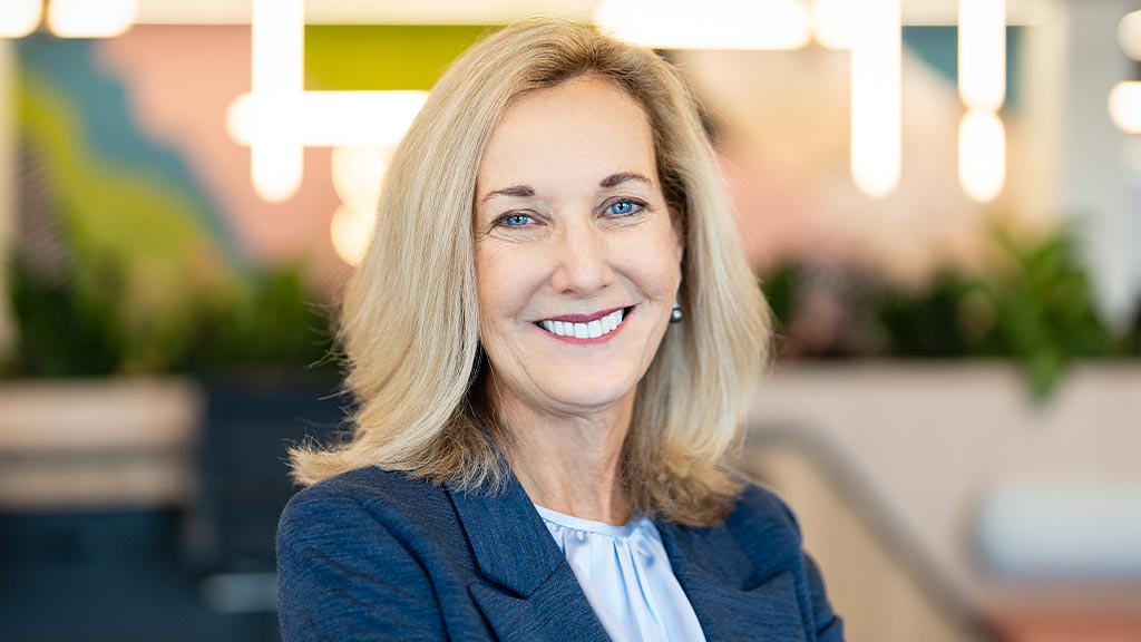 Julie Seitz headshot
