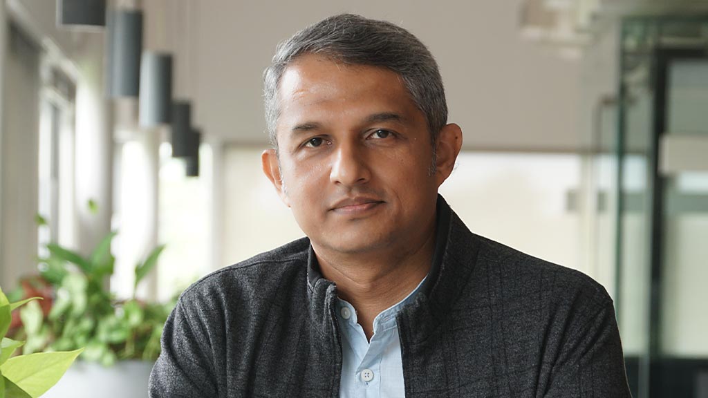Sunil Kulkarni headshot