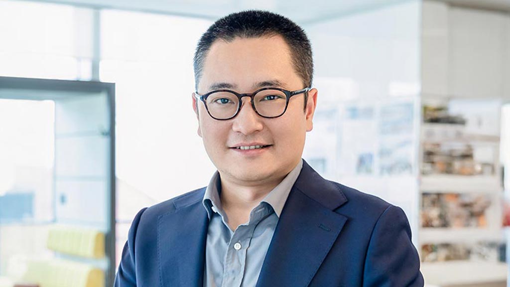Eric Liao headshot