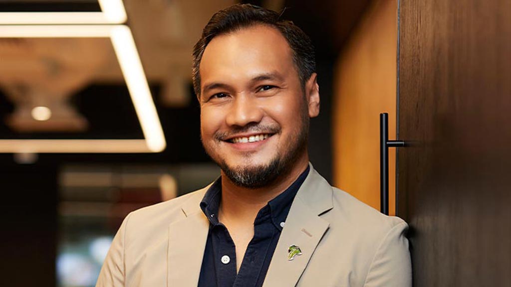 Najeeb Rahmat headshot