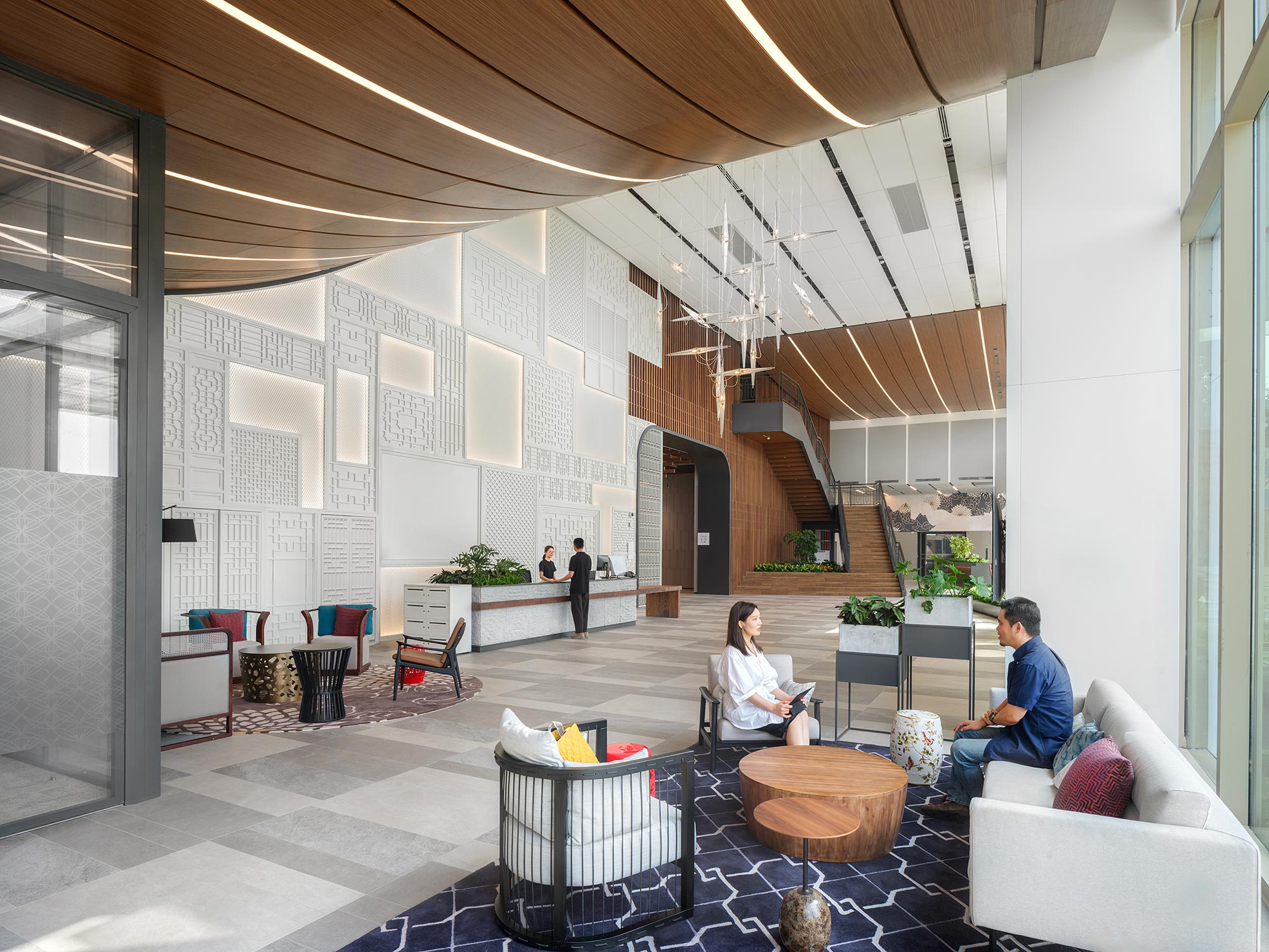 A couple sitting in a room.