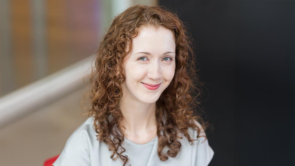 Bonny Slater headshot