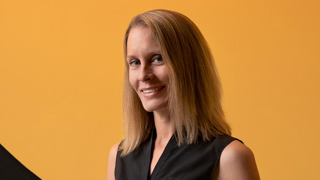 Elizabeth Pritchett headshot