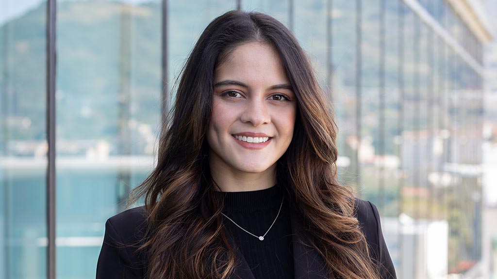 Raquel Brenes headshot