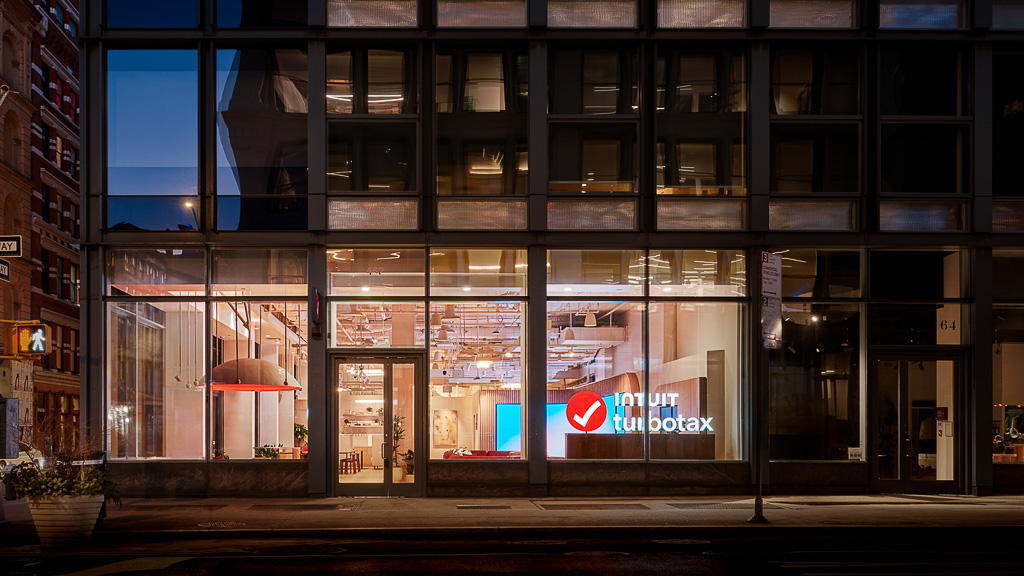 Graphical user interface, website, calendar.