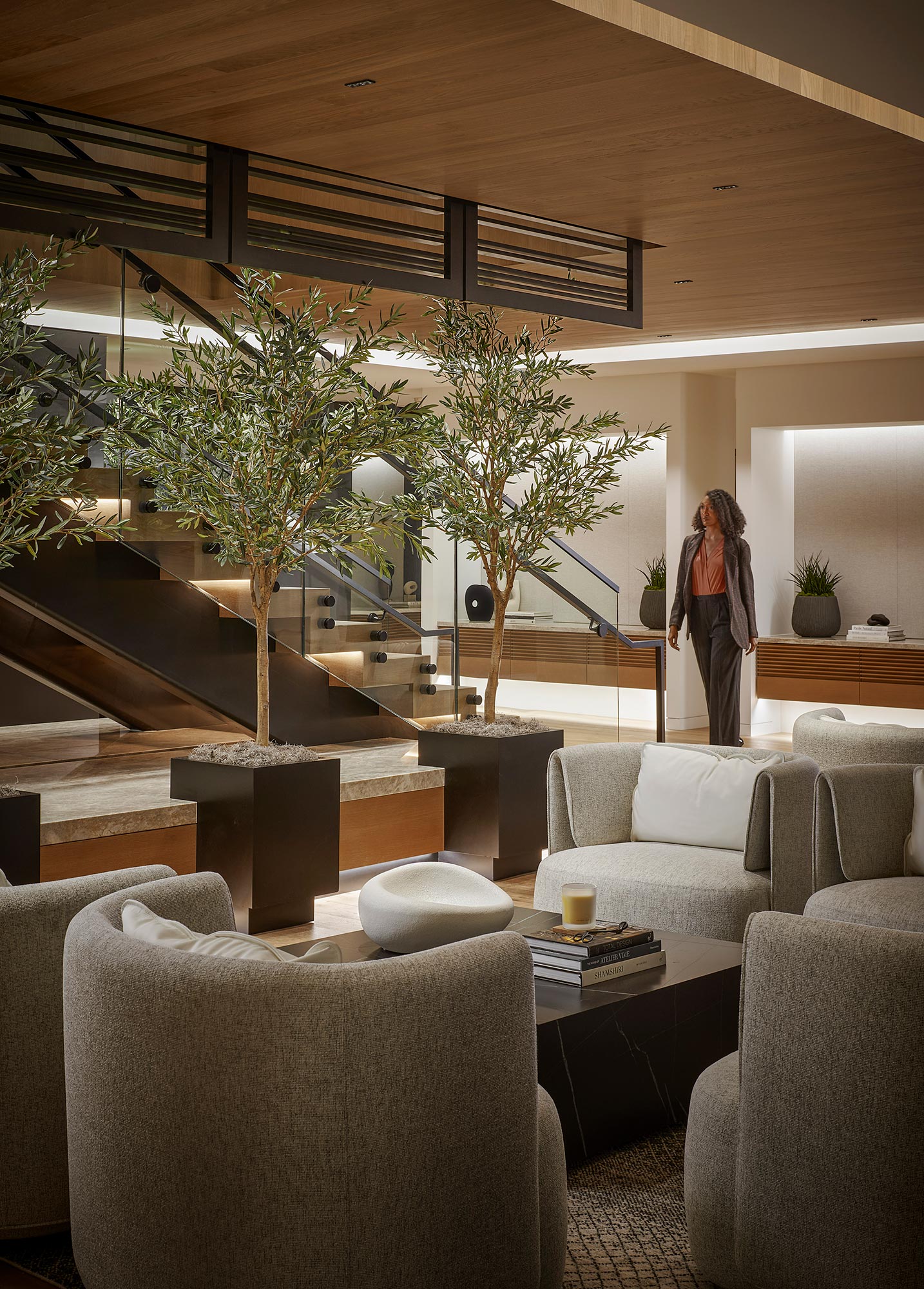 A person standing in a room.