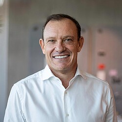 Christian Wolff headshot