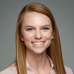 Katherine Engel headshot