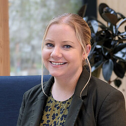 Ellen Manterfield headshot