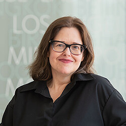 Heather Pritchard headshot