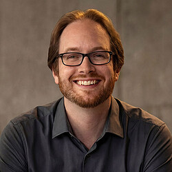 Alex Garrison headshot
