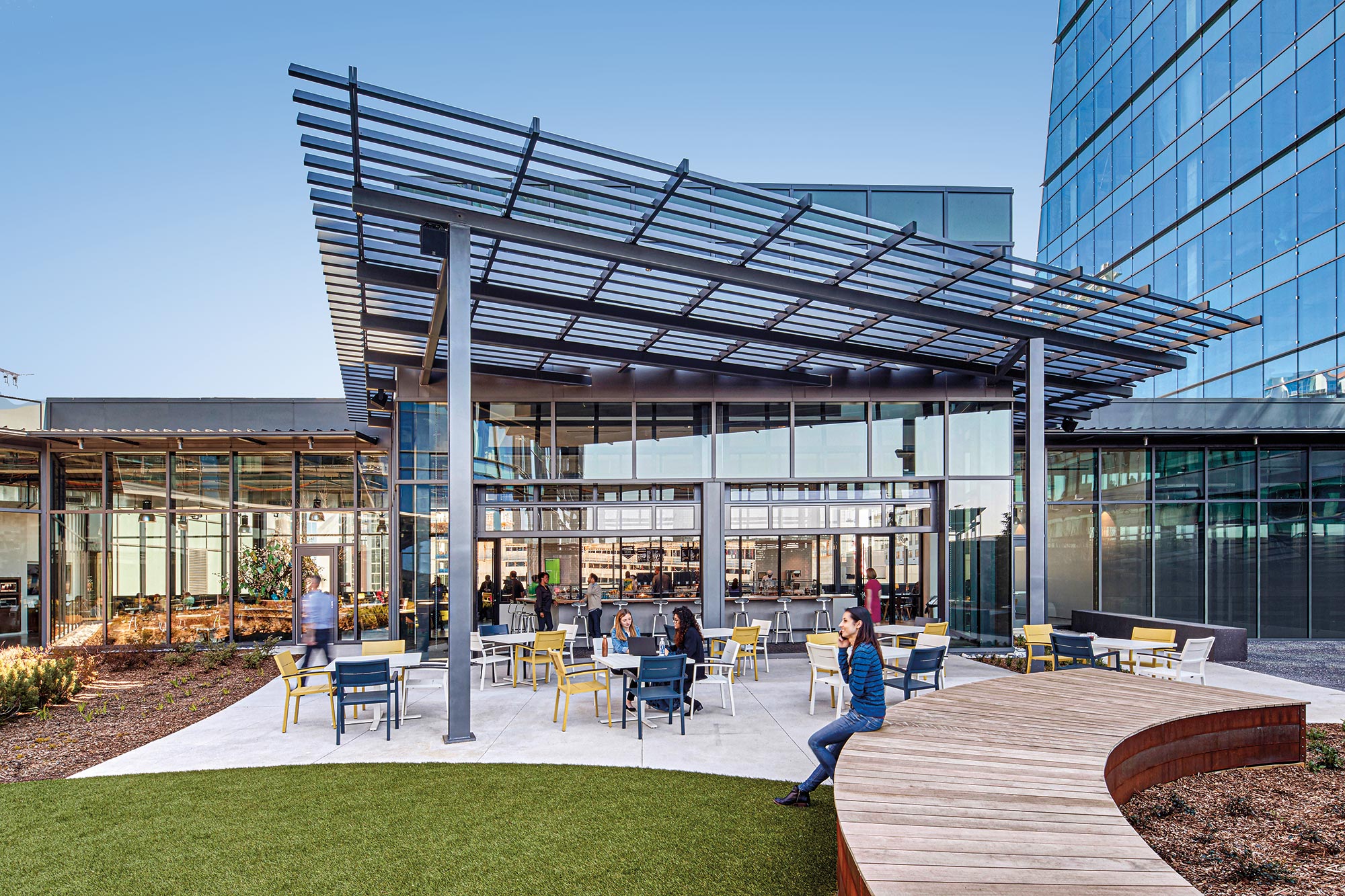 Employees utilizing a landscaped roof terrace at NCR Midtown, Atlanta