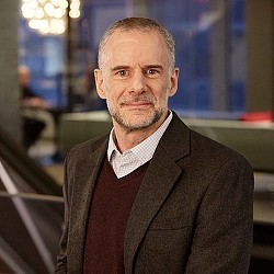 Mark Thaler headshot.