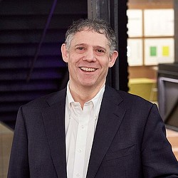 Andrew Garnar-Wortzel’s photo